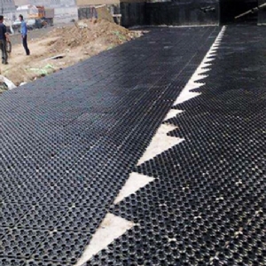 蓄排水板施工现场